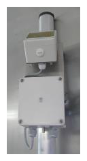 Snow detection sensor: a small metal sensing probe on a bracket
